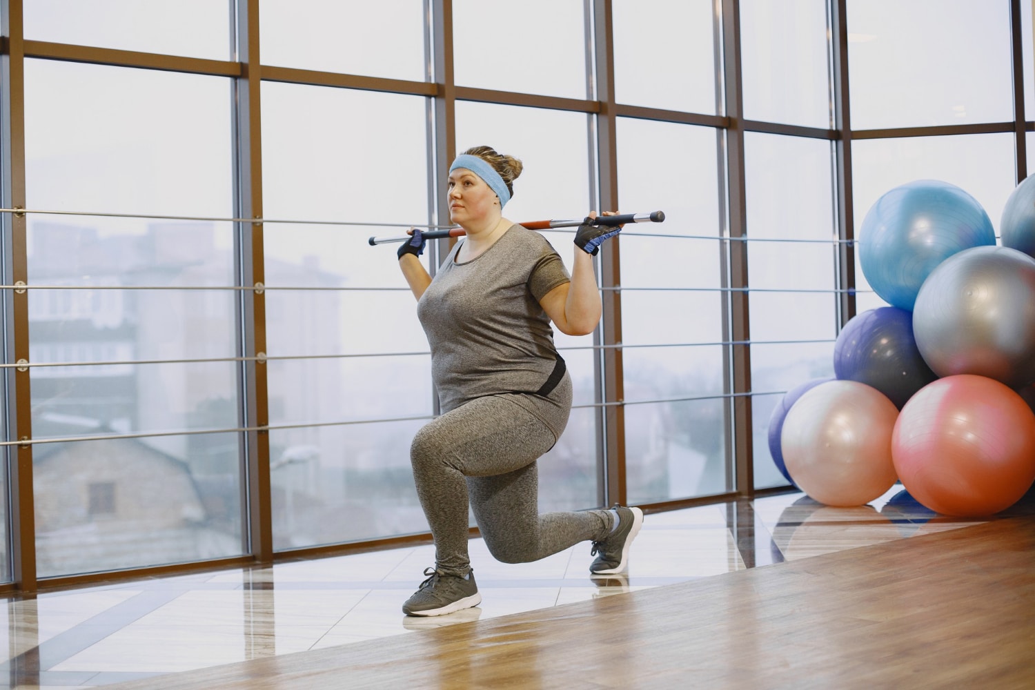 une femme faisant du sport