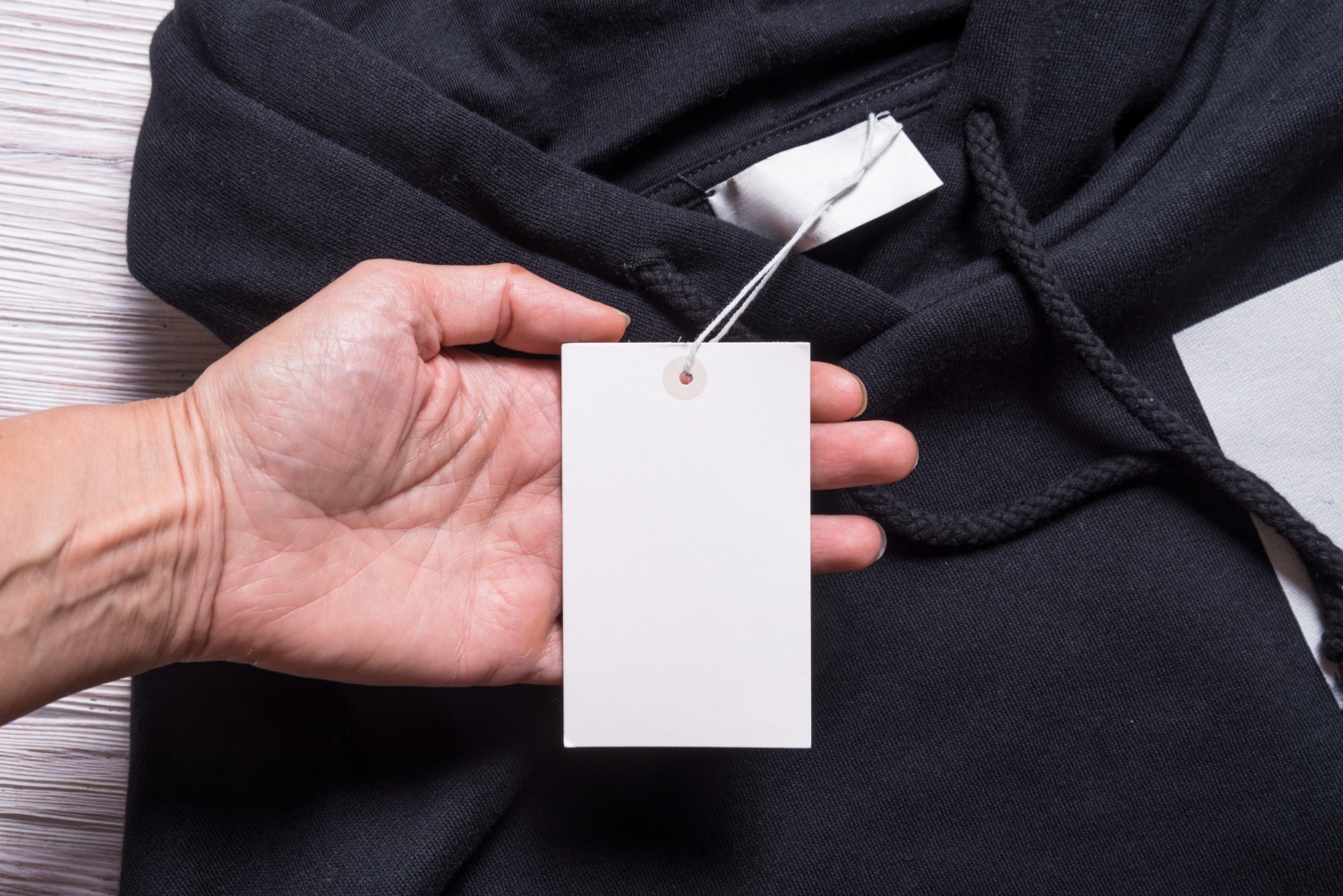 etiquette carton vetements
