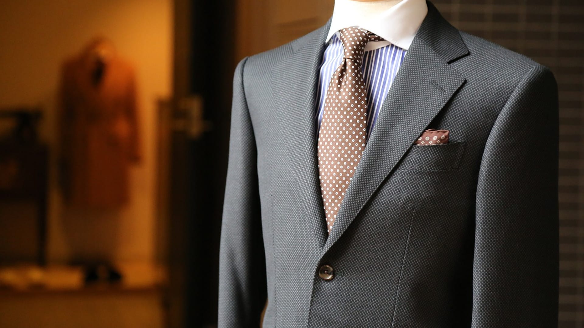 Pourquoi le costume est encore un élément central de la mode chez l'homme ?