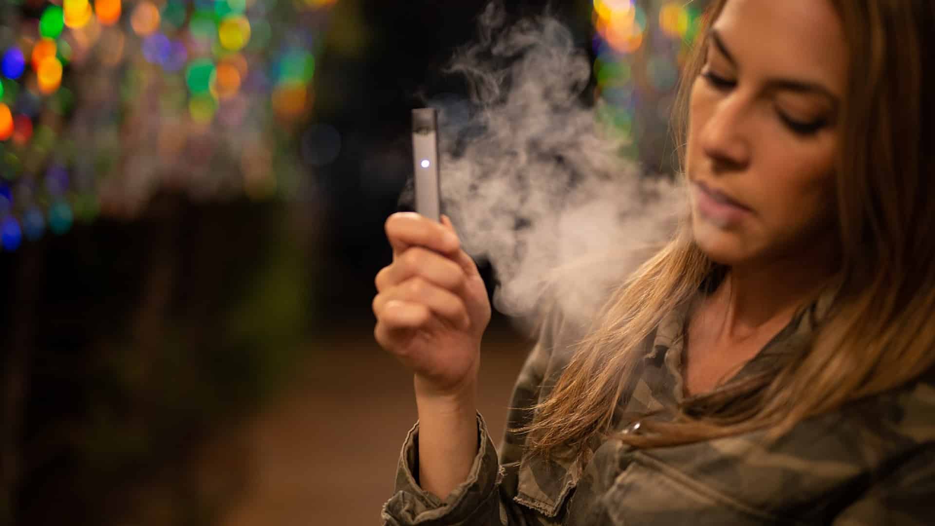 Pourquoi s'aider de l'e-cigarette pour arrêter de fumer ?