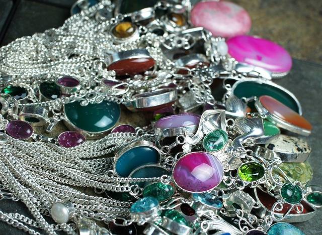 Bijoux en pierre naturelle